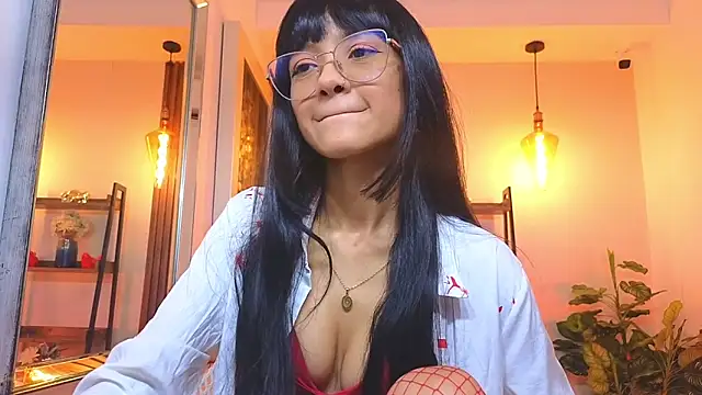 Cherry Vixen  online show from April 20, 2026, 6:20 pm