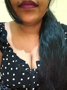 Snapshot of Newragini chatting on May 26, 2026, 5:33 pm Newragini online show from May 26, 2026, 5:33 pm