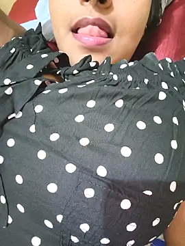 Snapshot of Newragini chatting on April 19, 2026, 12:28 pm Newragini online show from April 19, 2026, 12:28 pm