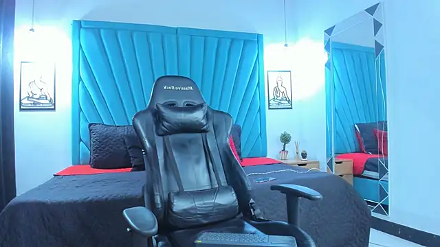 OliverThompsonJS online show from May 9, 2026, 6:50 am