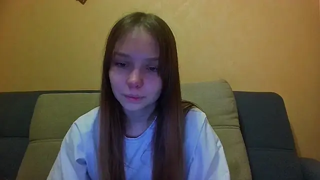 Princess Mira online show from April 30, 2026, 5:42 pm