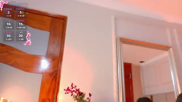 Snapshot of Valeria-Beltran chatting on June 9, 2026, 3:51 am Valeria-Beltran online show from June 9, 2026, 3:51 am