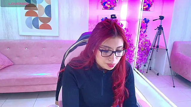 Snapshot of Sofi_monroeee chatting on May 29, 2026, 7:20 pm Sofi monroeee online show from May 29, 2026, 7:20 pm