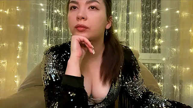 Snapshot of MistiPitzen chatting on May 21, 2026, 10:07 pm MistiPitzen online show from May 21, 2026, 10:07 pm