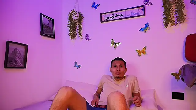 Snapshot of passion_senxual chatting on May 9, 2026, 11:19 pm passion senxual online show from May 9, 2026, 11:19 pm