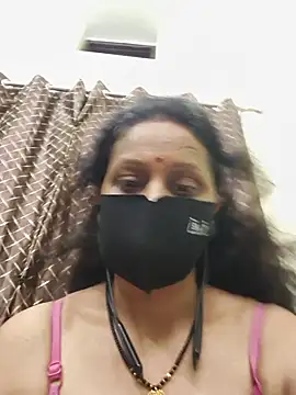 Snapshot of Beborani chatting on May 30, 2026, 7:08 pm Beborani online show from May 30, 2026, 7:08 pm