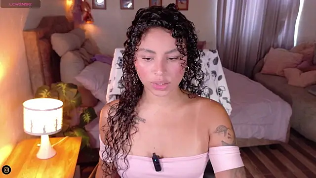Marivimichel s online show from June 9, 2026, 4:41 pm