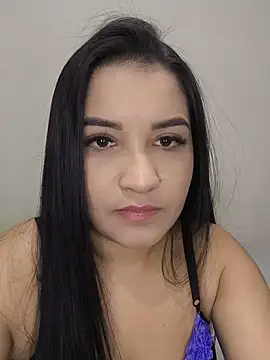 eline01 online show from June 1, 2026, 7:57 pm