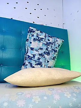 Snapshot of El_junior21 chatting on June 4, 2026, 4:50 am El junior21 online show from June 4, 2026, 4:50 am