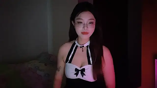 xiaoshui-001 online show from April 19, 2026, 8:37 am