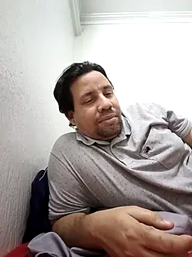 kinmax0 online show from April 19, 2026, 7:20 am