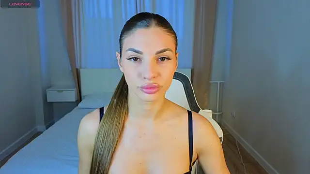 Snapshot of Jasmine_Lane chatting on May 10, 2026, 9:24 am Jasmine Lane online show from May 10, 2026, 9:24 am