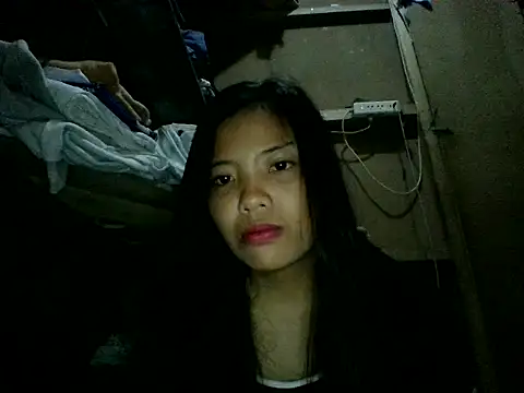 juicyredt online show from June 3, 2026, 10:03 pm