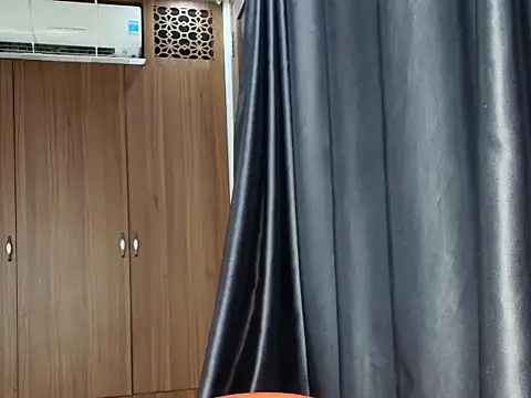 Snapshot of _horny_sexy_ chatting on November 3, 2025, 4:17 am horny sexy online show from November 3, 2025, 4:17 am