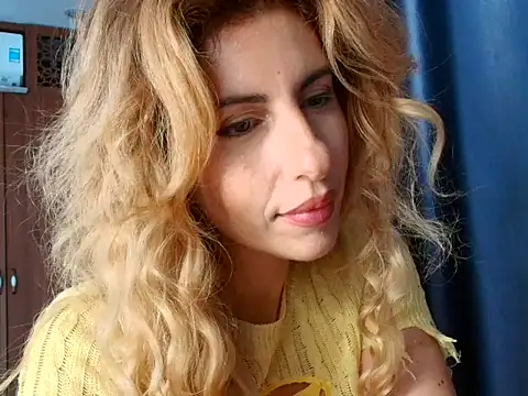 Snapshot of _horny_sexy_ chatting on November 9, 2025, 5:55 am horny sexy online show from November 9, 2025, 5:55 am