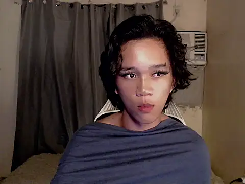 Snapshot of urnaughty_paul chatting on June 1, 2026, 3:33 pm urnaughty paul online show from June 1, 2026, 3:33 pm