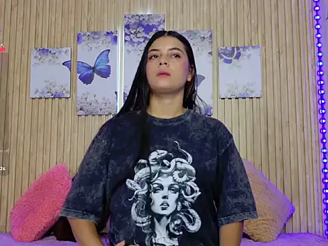 sara  gomez1 online show from April 23, 2026, 1:34 am