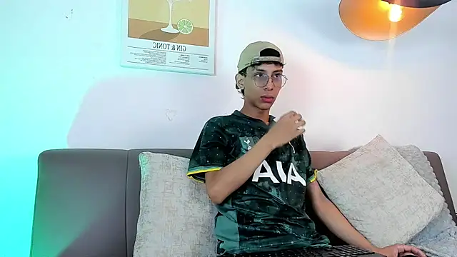 dax blaze online show from May 8, 2026, 12:42 pm