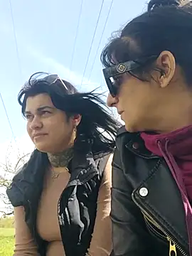  Mailena  online show from April 22, 2026, 11:17 am