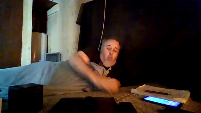 Snapshot of Nightshade1195 chatting on May 13, 2026, 4:03 pm Nightshade1195 online show from May 13, 2026, 4:03 pm