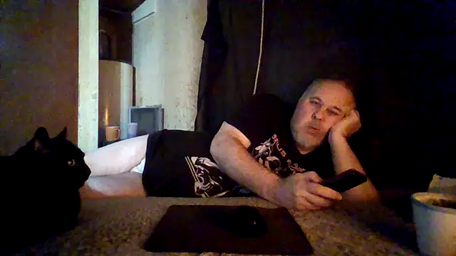 Snapshot of Nightshade1195 chatting on June 1, 2026, 8:08 pm Nightshade1195 online show from June 1, 2026, 8:08 pm