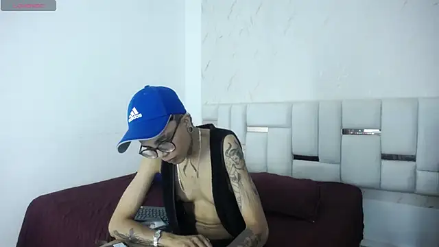 Snapshot of Antony_D_ossa chatting on June 2, 2026, 8:53 pm Antony D ossa online show from June 2, 2026, 8:53 pm