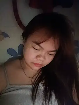 Truxcy1 online show from May 22, 2026, 7:23 pm
