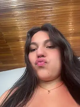 Snapshot of emily_gv1 chatting on June 8, 2026, 6:19 pm emily gv1 online show from June 8, 2026, 6:19 pm