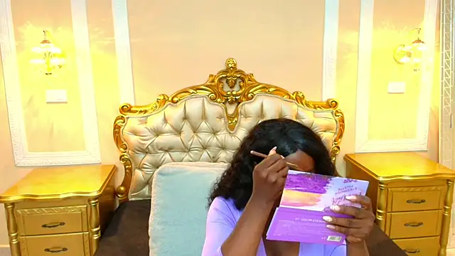 Snapshot of PaulineKosh chatting on June 16, 2026, 7:25 pm PaulineKosh online show from June 16, 2026, 7:25 pm