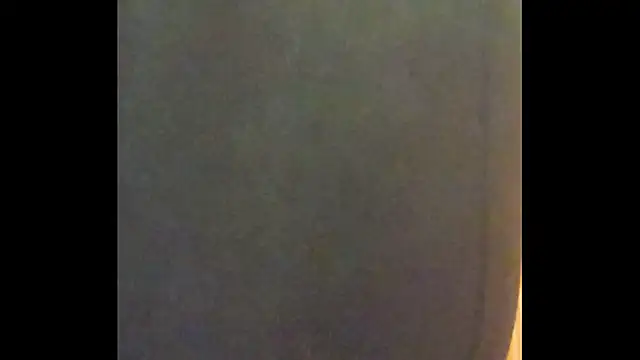 Snapshot of EscapedSibilant chatting on June 1, 2026, 9:14 pm EscapedSibilant online show from June 1, 2026, 9:14 pm