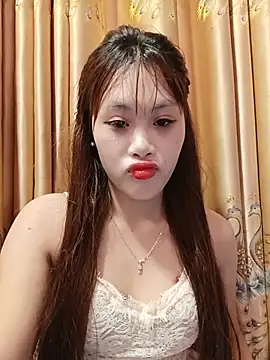 Snapshot of Ly-sexyy chatting on July 19, 2026, 11:07 am Ly-sexyy online show from July 19, 2026, 11:07 am