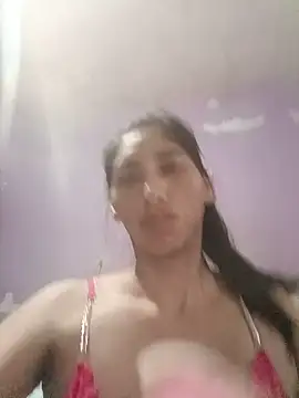 MalenitaV2 online show from May 14, 2026, 9:56 pm