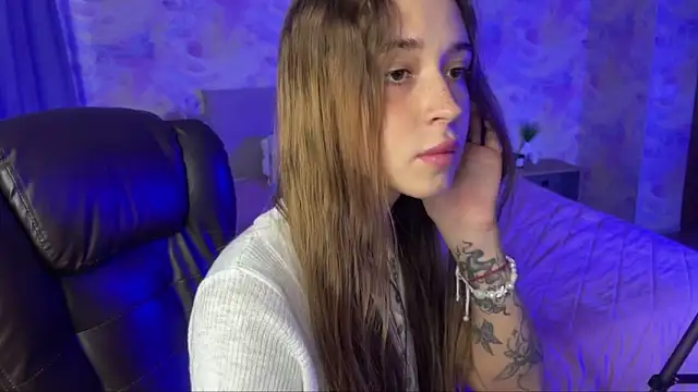 Tiana Belle online show from May 22, 2026, 1:14 am