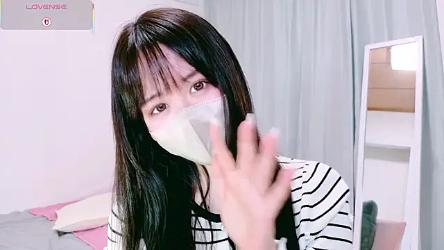 mayu chan  online show from May 23, 2026, 12:15 pm