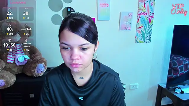 Snapshot of angelina_77 chatting on June 9, 2026, 1:56 pm angelina 77 online show from June 9, 2026, 1:56 pm