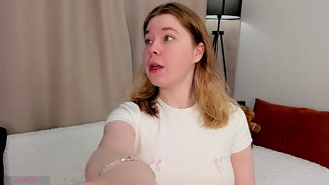 Snapshot of MERRIEMS chatting on May 9, 2026, 1:09 am MERRIEMS online show from May 9, 2026, 1:09 am