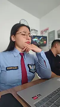 Queen linda1 online show from July 9, 2026, 1:43 pm