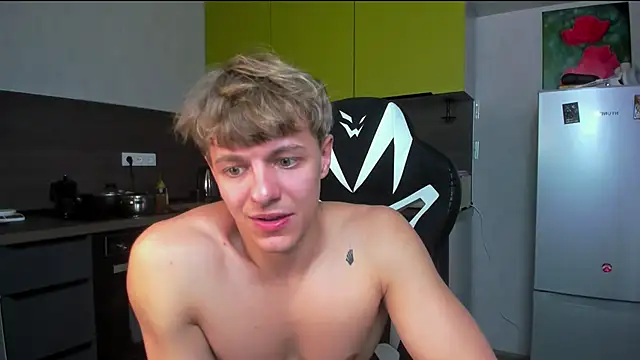 Snapshot of prince_nik chatting on July 8, 2026, 2:40 pm prince nik online show from July 8, 2026, 2:40 pm