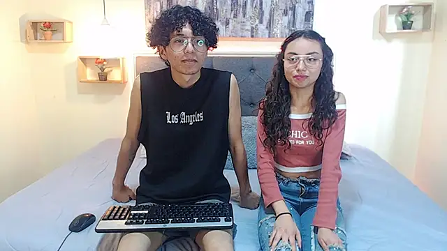 Snapshot of Lubli_thodez chatting on April 23, 2026, 1:46 pm Lubli thodez online show from April 23, 2026, 1:46 pm