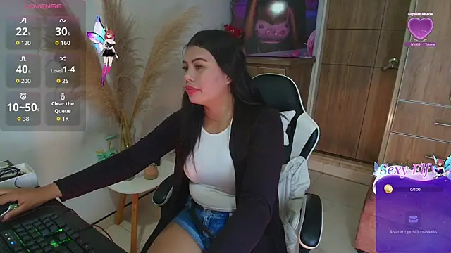 Mia isabella   online show from April 30, 2026, 3:30 pm