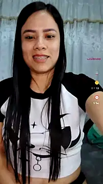 Snapshot of Nicol_Alvarez1 chatting on July 7, 2026, 6:47 am Nicol Alvarez1 online show from July 7, 2026, 6:47 am