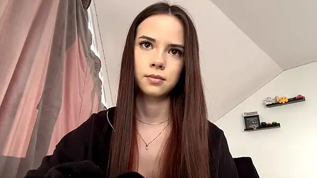 JoellaGrode online show from May 22, 2026, 5:33 pm