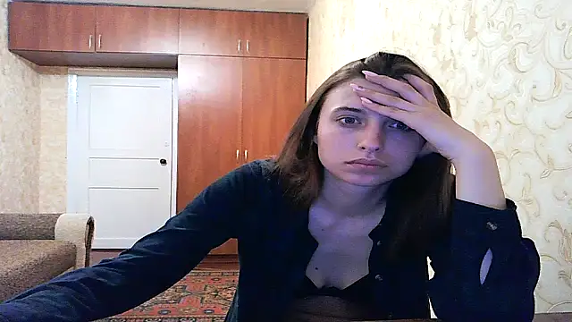 MilaShka29 online show from May 1, 2026, 9:31 pm