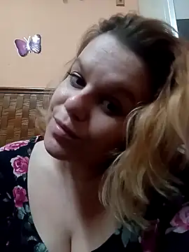 Snapshot of Maryquenn chatting on April 30, 2026, 9:08 pm Maryquenn online show from April 30, 2026, 9:08 pm