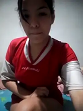 VickyDulce online show from April 24, 2026, 11:51 pm