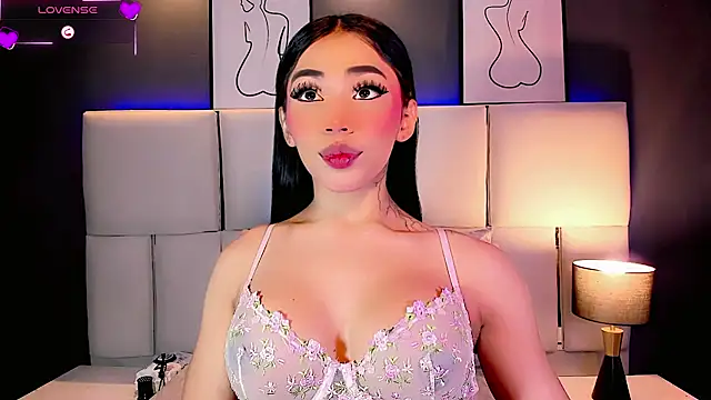 Snapshot of Aleisha_Beaumont chatting on July 17, 2026, 9:34 pm Aleisha Beaumont online show from July 17, 2026, 9:34 pm