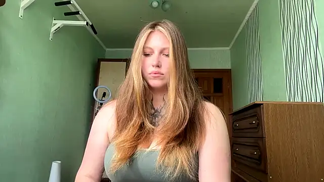 Snapshot of DeannaDorton chatting on May 20, 2026, 6:10 am DeannaDorton online show from May 20, 2026, 6:10 am