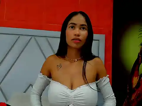 mia klein1 online show from August 4, 2026, 3:44 am
