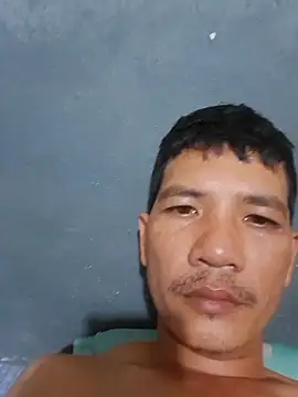 Snapshot of Meo___you chatting on June 6, 2026, 4:17 am Meo you online show from June 6, 2026, 4:17 am