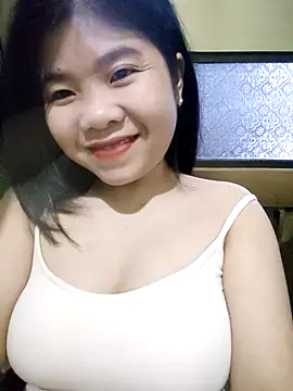 Snapshot of Ayti01 chatting on May 2, 2026, 4:39 am Ayti01 online show from May 2, 2026, 4:39 am